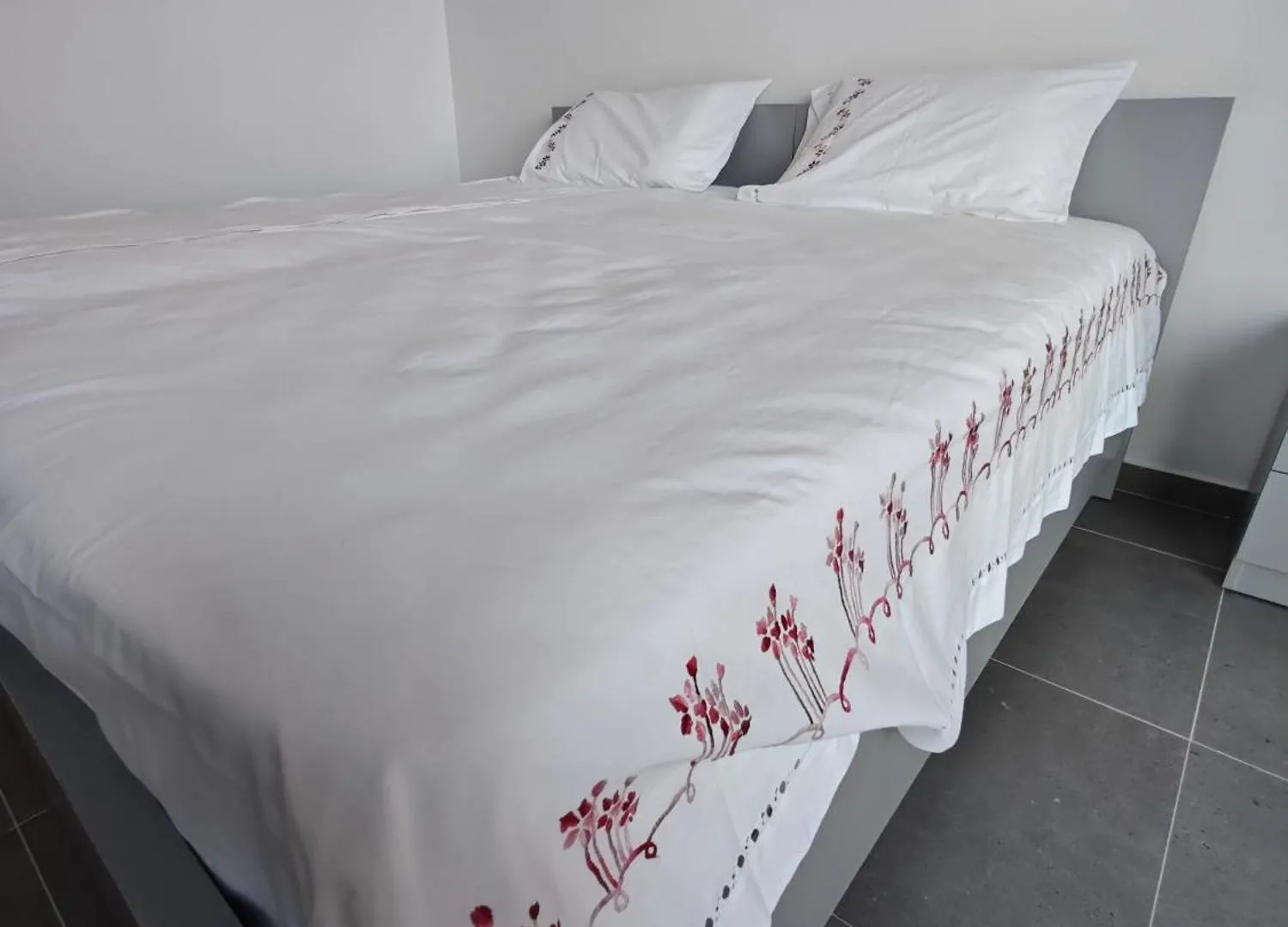 Vasil Gjika Apartment 3 地拉那