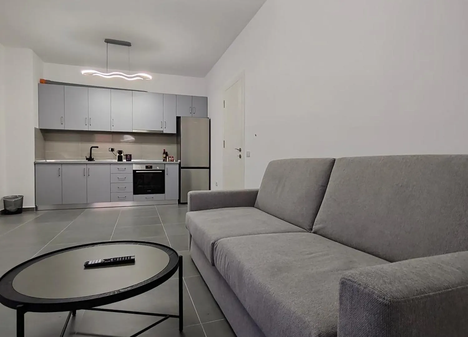 Vasil Gjika Apartment 3 地拉那